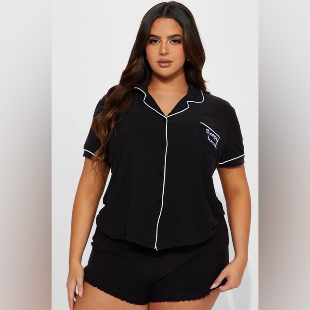 •Sleepy Head• New 2-Piece Black Pajama Short Set